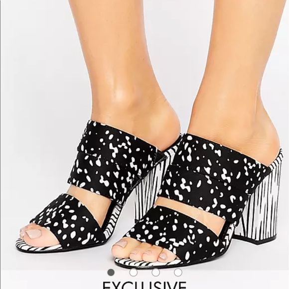 Brand new unworn heeled sandals - Picture 1 of 3